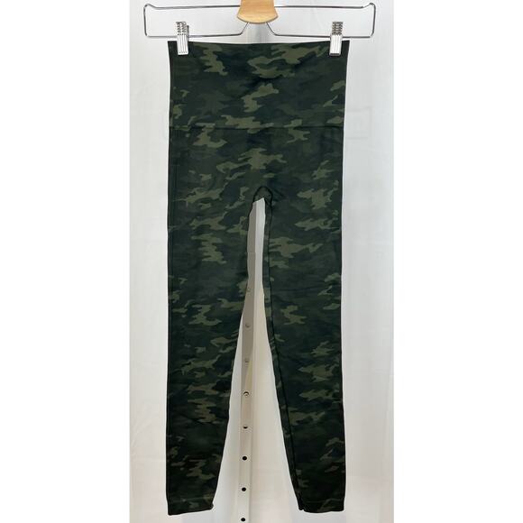 SPANX  Sz S Look At Me Now Leggings Stretch Pull On Camo Camouflage Green - Picture 3 of 6